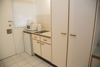 Manly Oceanside - Accommodation Noosa 68