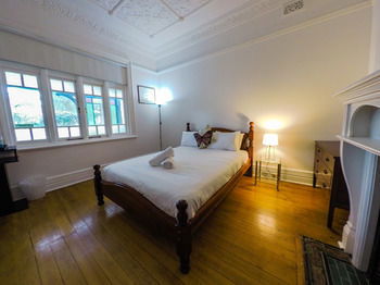 Manly Oceanside - Accommodation Noosa 78