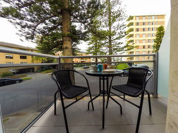 Manly Oceanside - Accommodation Noosa 85