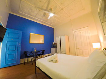 Manly Oceanside - Accommodation Noosa 96