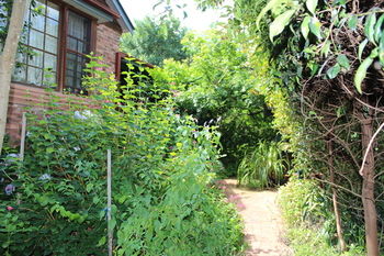 Storey Grange - Accommodation Noosa 16
