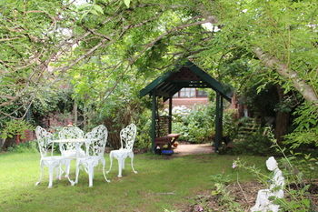 Storey Grange - Accommodation Noosa 18