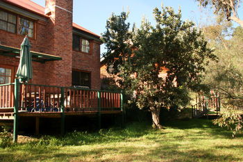 Storey Grange - Accommodation Noosa 24