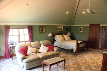 Storey Grange - Accommodation Noosa 27