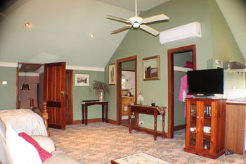 Storey Grange - Accommodation Noosa 41