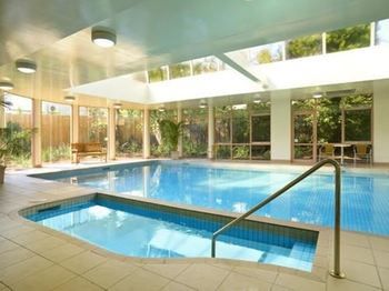 Kimberley Gardens Hotel & Serviced Apartments - Accommodation Noosa 2