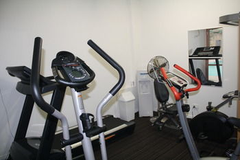 Kimberley Gardens Hotel & Serviced Apartments - Accommodation Noosa 5