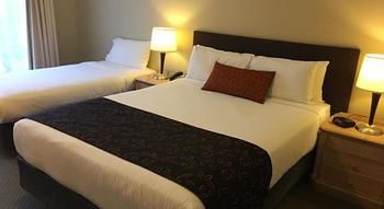 Kimberley Gardens Hotel & Serviced Apartments - Accommodation Noosa 12