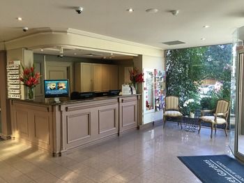 Kimberley Gardens Hotel & Serviced Apartments - Accommodation Noosa 22