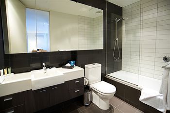 Amity South Yarra Apartments - Accommodation Noosa 10