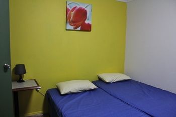 Sydney Backpackers - Hostel - Accommodation Noosa 0