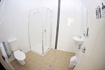United Backpackers Melbourne - Accommodation Noosa 3