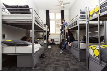 United Backpackers Melbourne - Accommodation Noosa 10