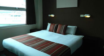 Urban Central Accommodation - Hostel - Accommodation Noosa 27