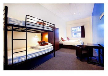 Urban Central Accommodation - Hostel - Accommodation Noosa 33