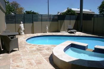Noah's Mid City Motor Inn - Accommodation Noosa 5