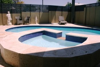 Noah's Mid City Motor Inn - Accommodation Noosa 13