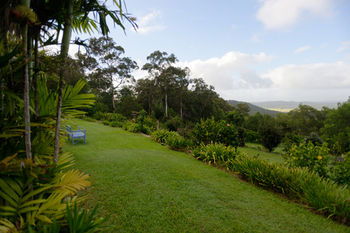 Ninderry Manor Luxury Retreat - Accommodation Noosa 6