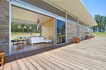 The Longhouse - Accommodation Noosa 0