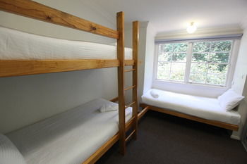 Federation Gardens & Possums Hideaway - Accommodation Noosa 7