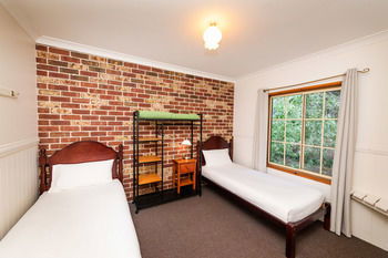 Federation Gardens & Possums Hideaway - Accommodation Noosa 36