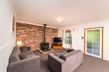 Federation Gardens & Possums Hideaway - Accommodation Noosa 49