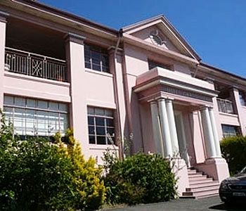 The Grand View Hotel - Accommodation Noosa 0