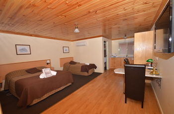 Black Gold Motel - Accommodation Noosa 22