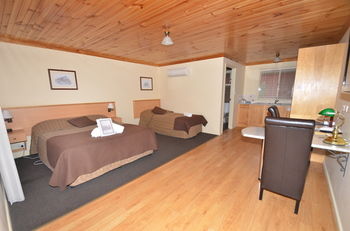 Black Gold Motel - Accommodation Noosa 23