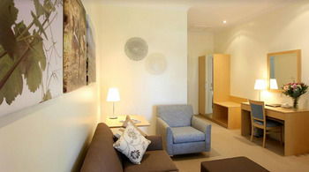 Pokolbin Village - Accommodation Noosa 40