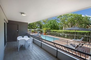 Saks On Hastings - Accommodation Noosa 4