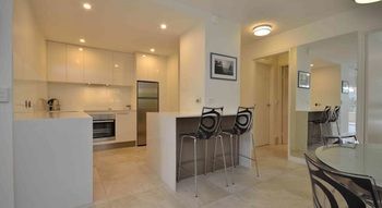 Saks On Hastings - Accommodation Noosa 18
