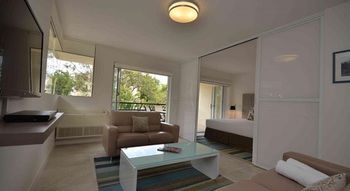 Saks On Hastings - Accommodation Noosa 23