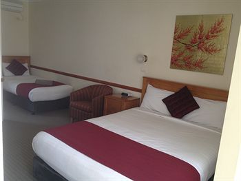 The 3 Explorers Motel - Accommodation Noosa 5