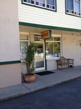 The 3 Explorers Motel - Accommodation Noosa 11