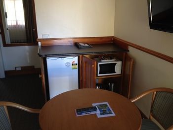 The 3 Explorers Motel - Accommodation Noosa 13