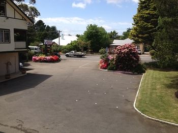 The 3 Explorers Motel - Accommodation Noosa 21
