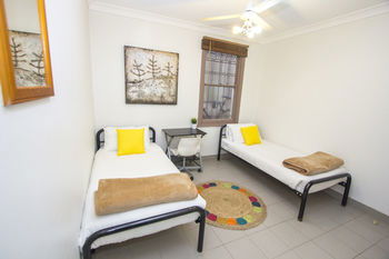 Sinclairs Bondi - Accommodation Noosa 10