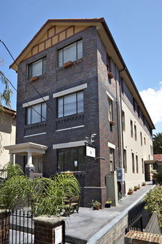 Sinclairs Bondi - Accommodation Noosa 14