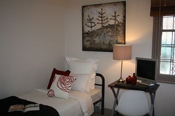 Sinclairs Bondi - Accommodation Noosa 0