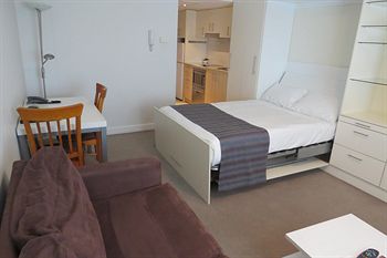Waldorf Pennant Hills Apartment Hotel - Accommodation Noosa 0