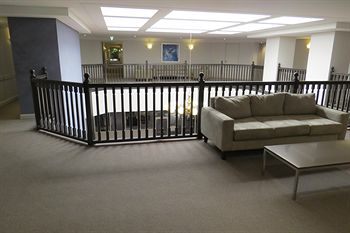 Waldorf Pennant Hills Apartment Hotel - Accommodation Noosa 1