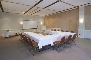 Waldorf Pennant Hills Apartment Hotel - Accommodation Noosa 12