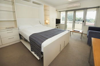 Waldorf Pennant Hills Apartment Hotel - Accommodation Noosa 16