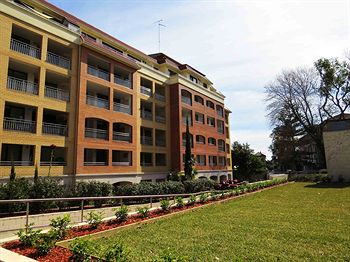 Waldorf Randwick Serviced Apartments - Accommodation Noosa 1