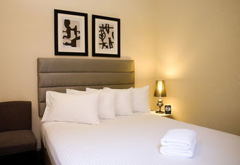 St Marks Lodge - Accommodation Noosa 7
