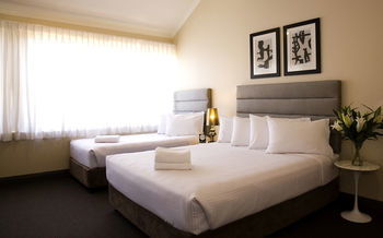 St Marks Lodge - Accommodation Noosa 9