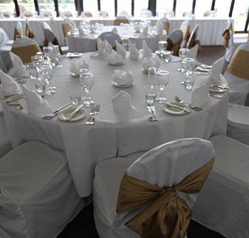 The Huskisson - Accommodation Noosa 7