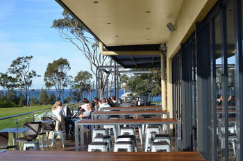 The Huskisson - Accommodation Noosa 18
