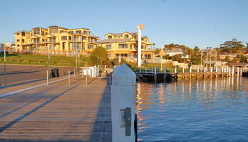 The Huskisson - Accommodation Noosa 21